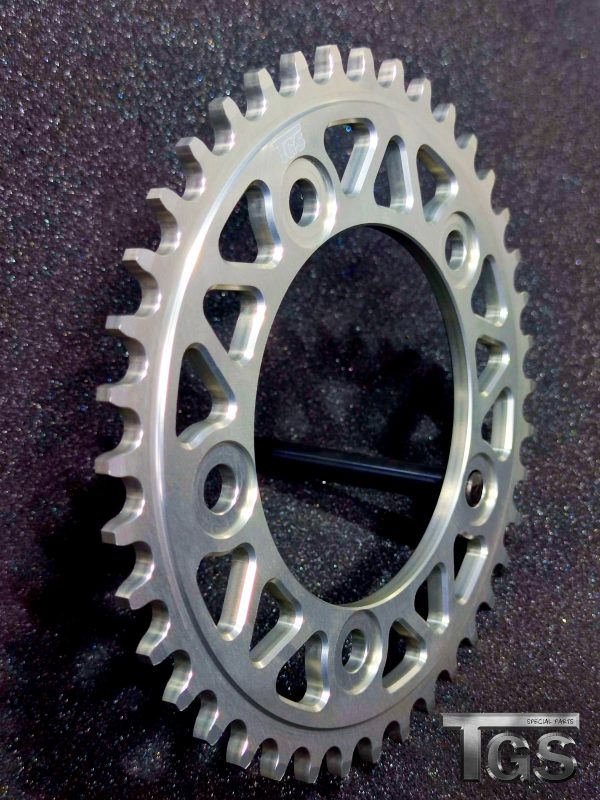 ΓΡΑΝΑΖΙ HONDA XADV ΚΑΙ FORZA 750 ΓΙΑ ΑΛΥΣΙΔΑ 520